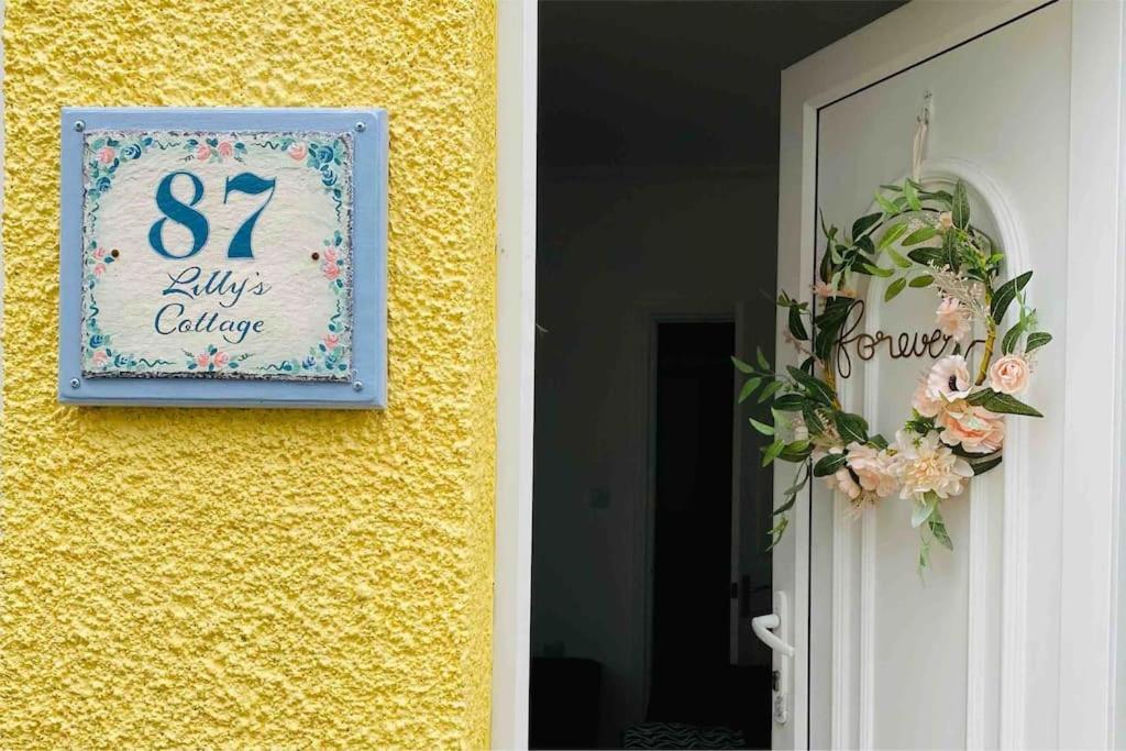 Lilly'S Cottage, Filey, Sleeps 8 Exterior foto
